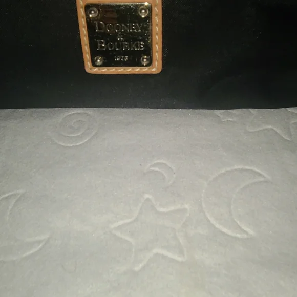 Dooney & Bourke Black Nylon & Leather Pouchette with Logo - Picture 8 of 9